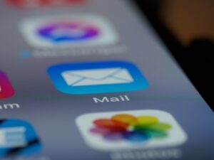 Photo Deleting Email