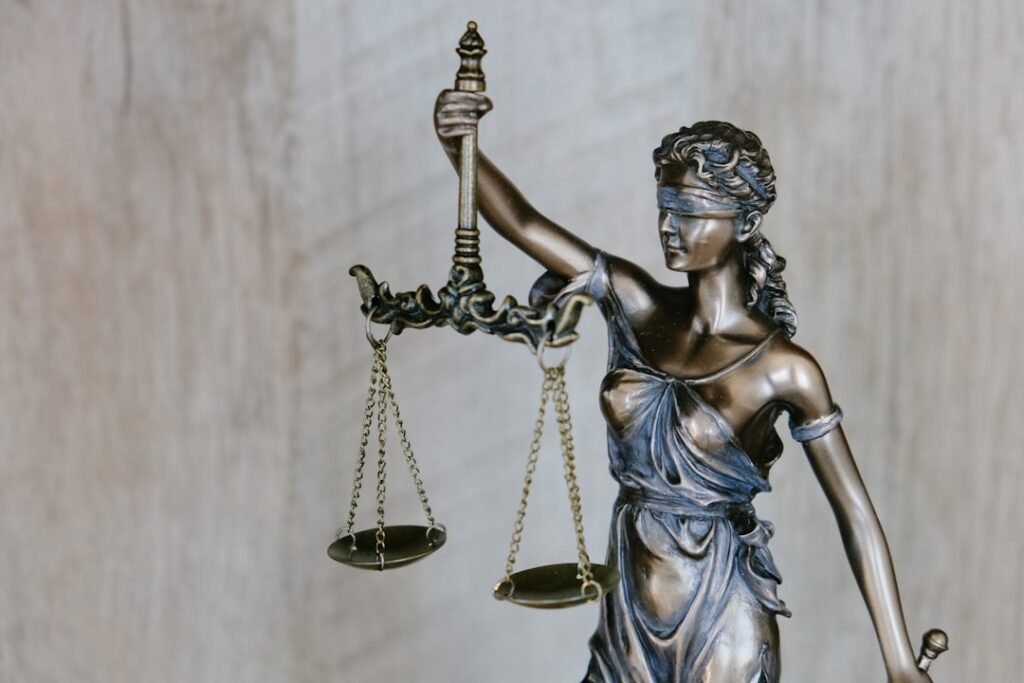 What if: AI Becomes the Primary Source of Legal Advice?