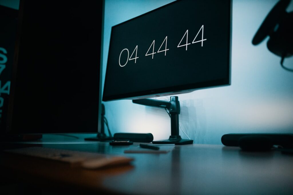 Hmm, I didn’t know that: The Origin of the 40-Hour Work Week (and Why It’s Changing)
