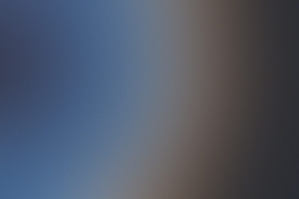 Hmm, I didn’t know that: Why the Color Blue is Rare in Nature but Common in Tech