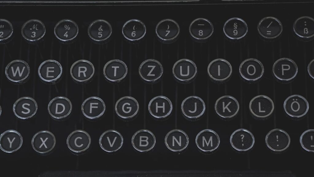 Hmm, I didn’t know that: The Mechanical Origin of the QWERTY Layout