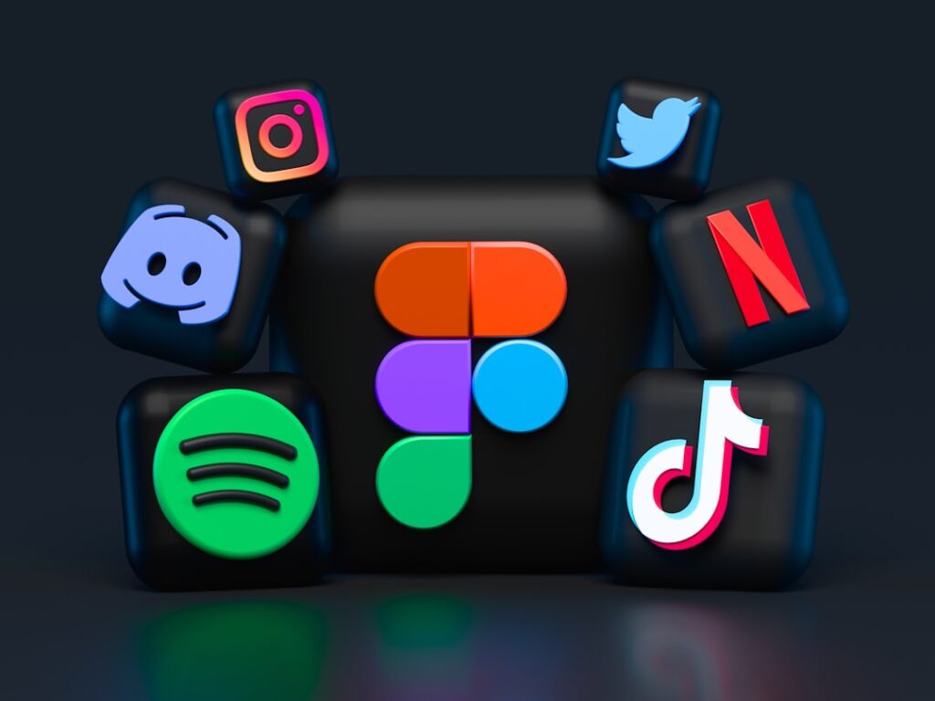 What if: Social Media Disappeared Tomorrow?